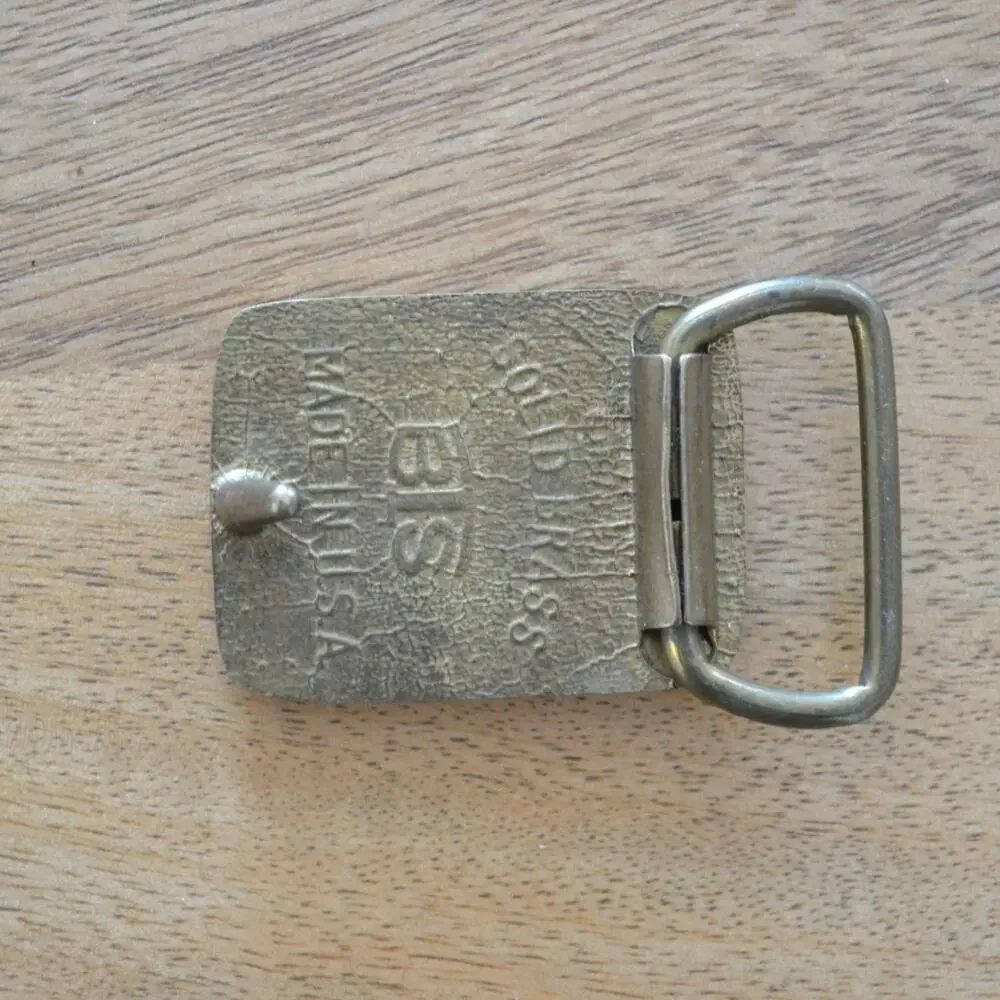 Vintage Basic Tool Supply BTS Brass Belt Buckle Seashell